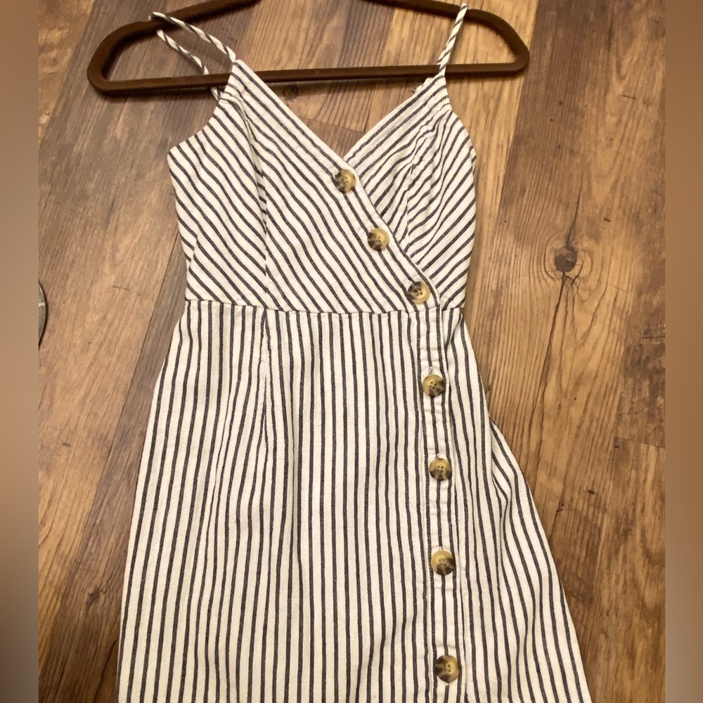Abercrombie & Fitch Black and White Linen Blend Midi Sundress - Picture 3 of 13
